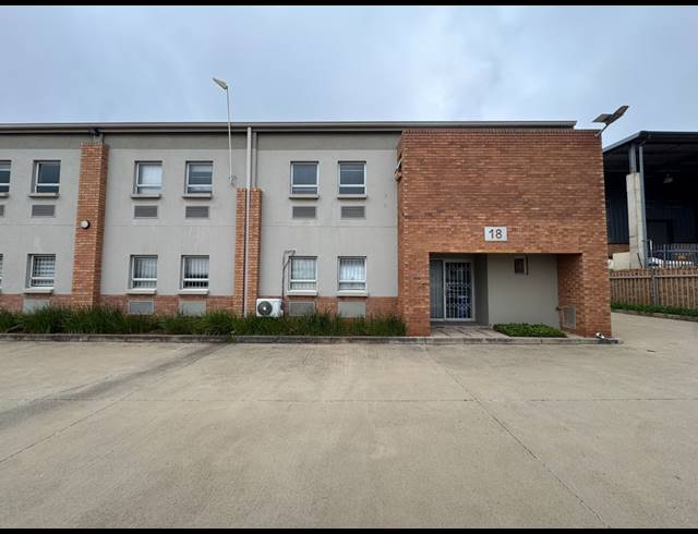 449M² WAREHOUSE TO LET IN STORMILL